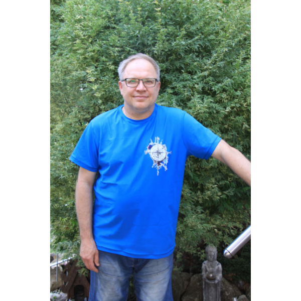 Schnittmuster für Herren-Basic-Shirt Leo – PDF & Beamerdatei