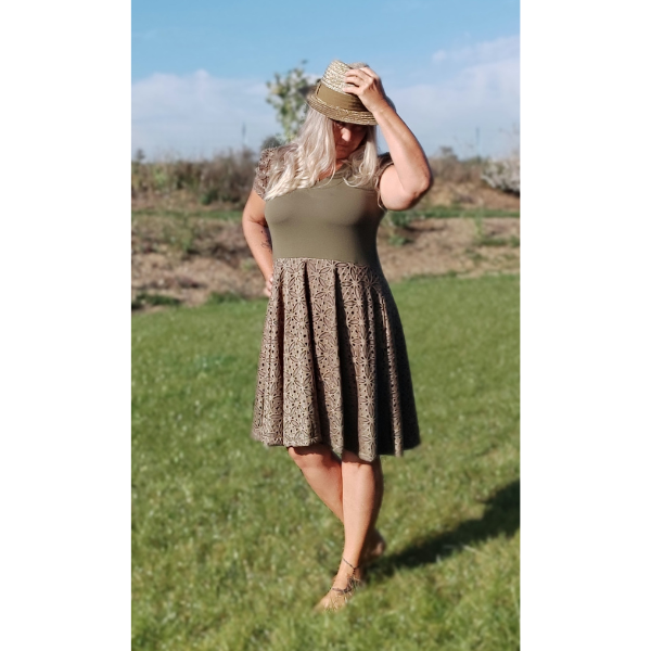 Damenkleid Lora aus Viskose-Jersey – perfekter Fall