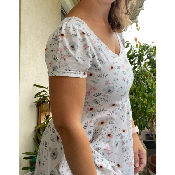 DIY Nähprojekt – Damen-Schnittmuster Lora mit Belegverarbeitung