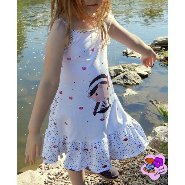 Trägerkleid Lara – Nähanleitung für Kinder als Nähbeispiel