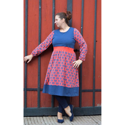 Jerseykleid kombinieren – verschiedene Looks