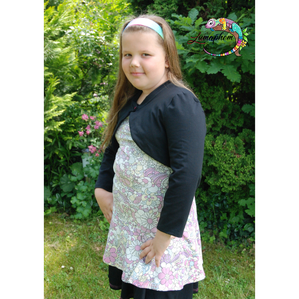 Kinderbolero Bea – Kombiniert mit einem Kleid