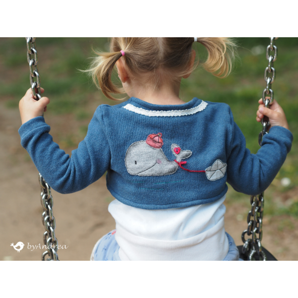 Kinderbolero Bea – Alltagstauglich und bequem tragbar