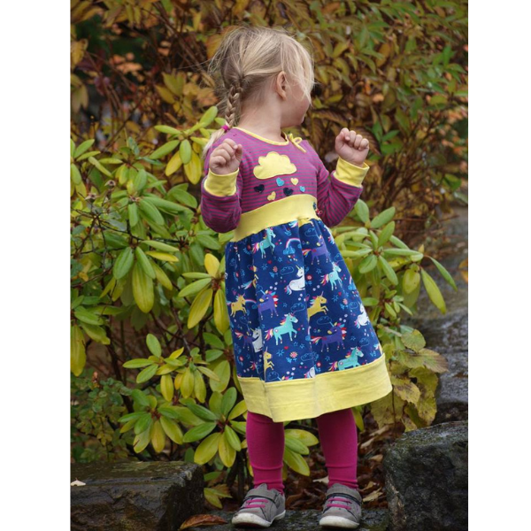 Kinderkleidung nähen – Jerseykleid mit langen Ärmeln selber machen