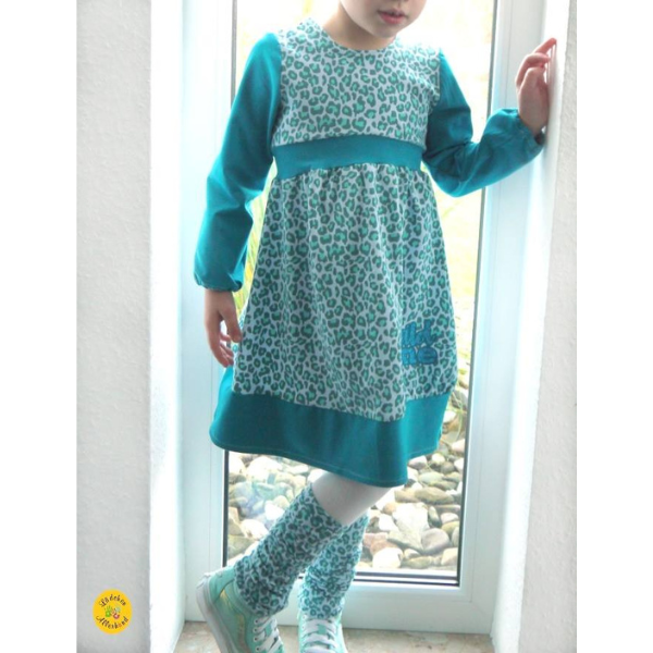 Kinderkleid mit breitem Saum nähen – Schnittmuster für Jersey