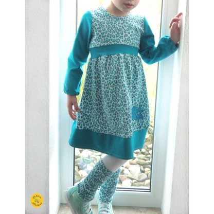 Kinderkleid mit breitem Saum nähen – Schnittmuster für Jersey